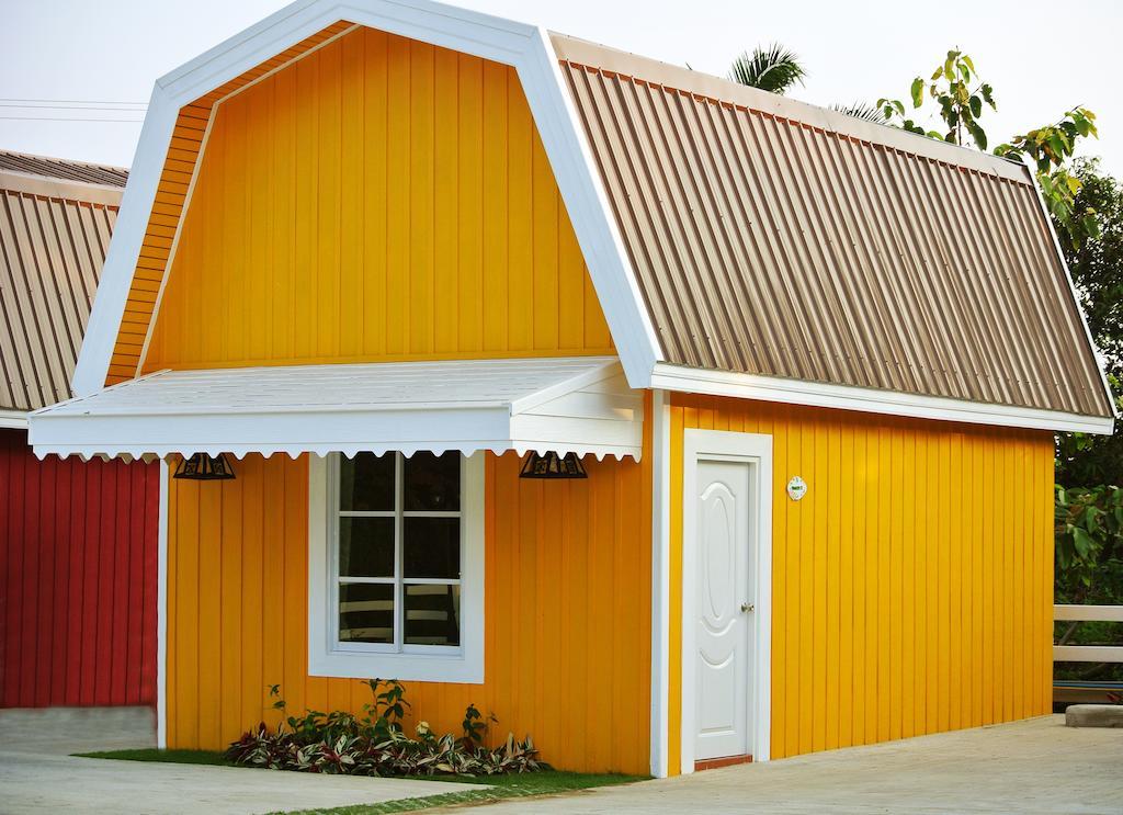 Color Ville Hotel Sha Certified Sakon Nakhon Eksteriør billede