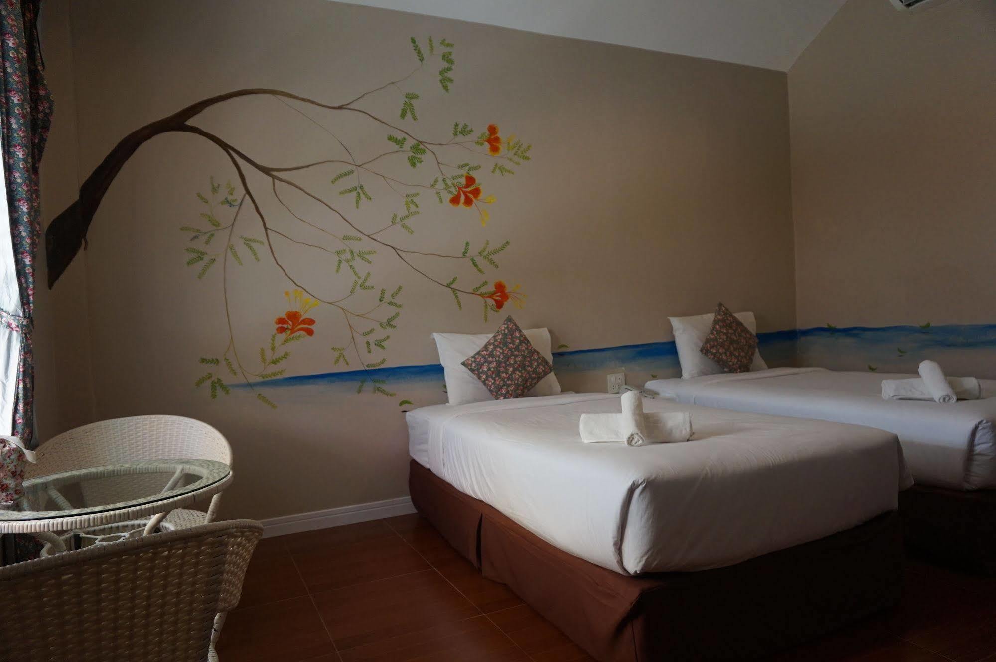 Color Ville Hotel Sha Certified Sakon Nakhon Eksteriør billede